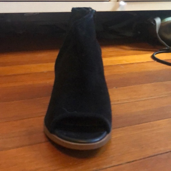 Booties - Picture 5 of 5